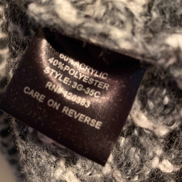 ETHYL clothing NWT Cardigan gray button down size Large - Picture 8 of 8